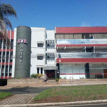 Carlton Plaza Torre Hotel Araxa Ngoại thất bức ảnh