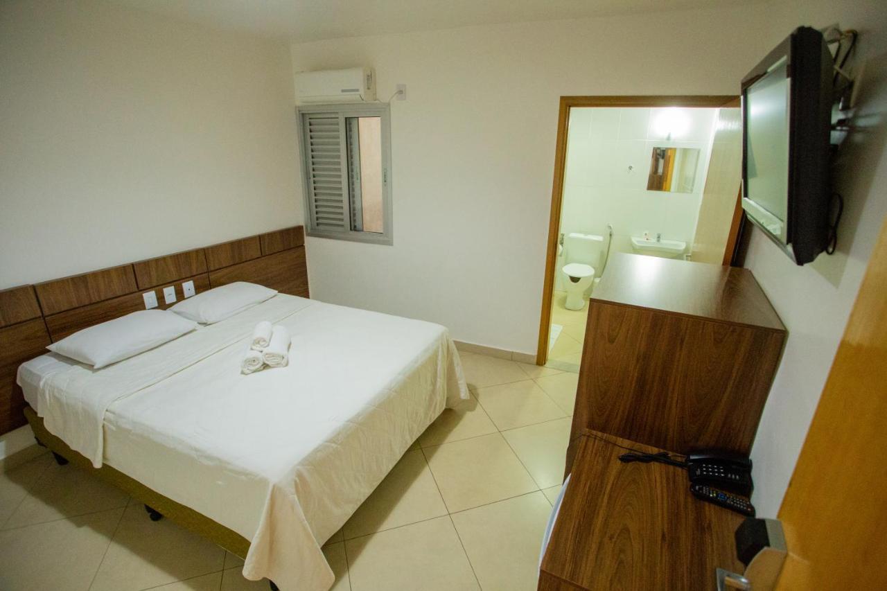 Carlton Plaza Torre Hotel Araxa Ngoại thất bức ảnh